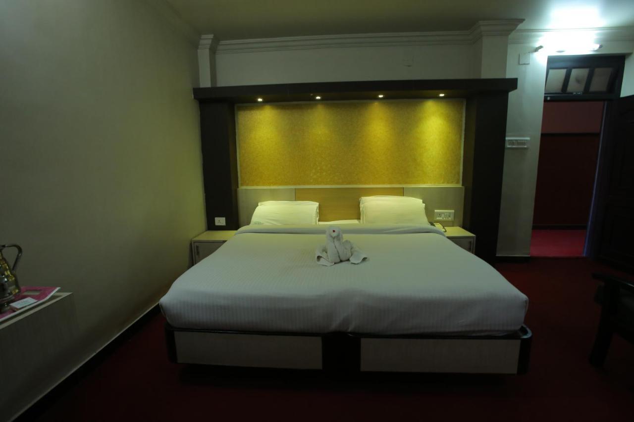 Hotel City Palace Utakamand Zewnętrze zdjęcie