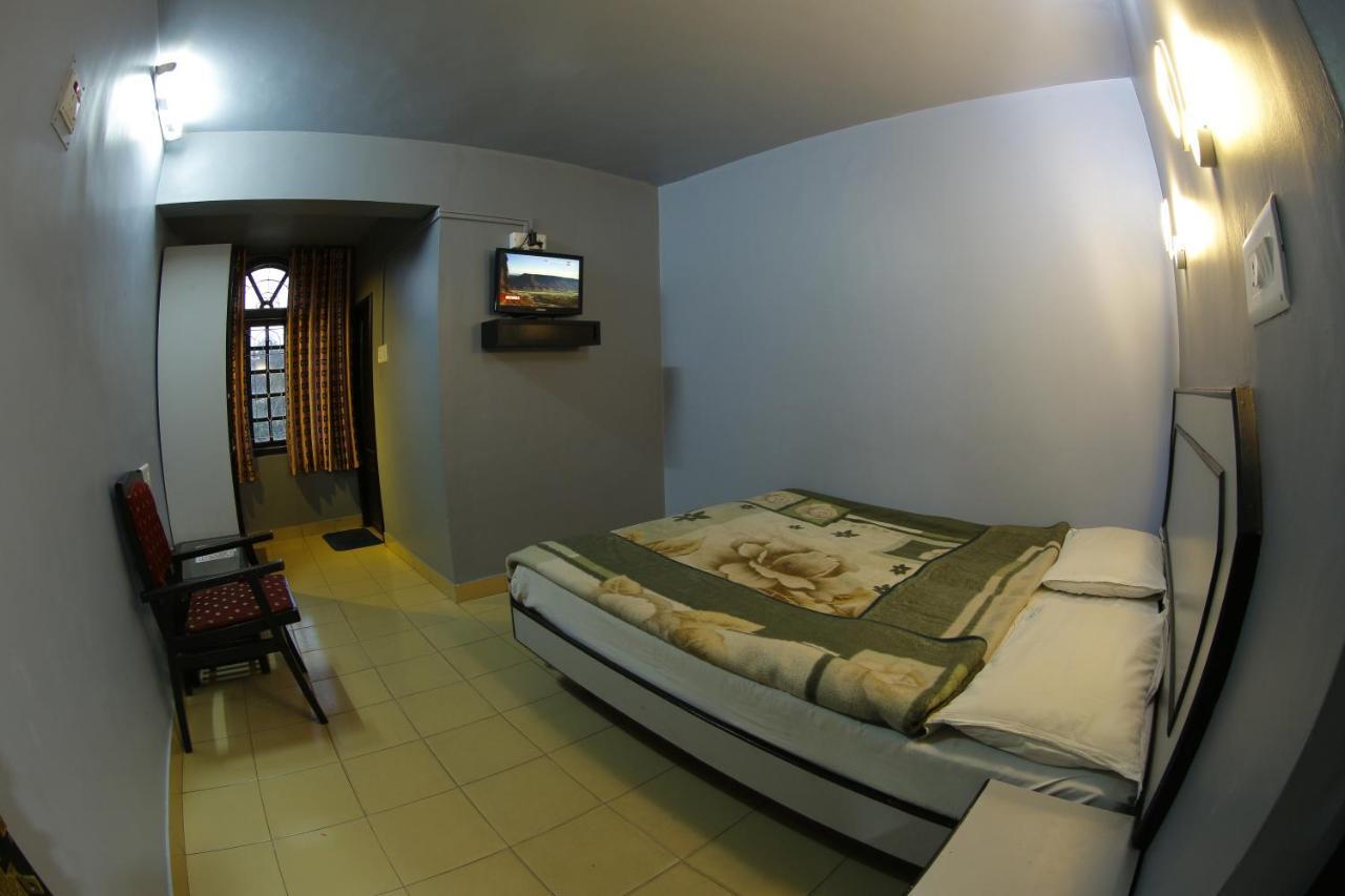 Hotel City Palace Utakamand Zewnętrze zdjęcie