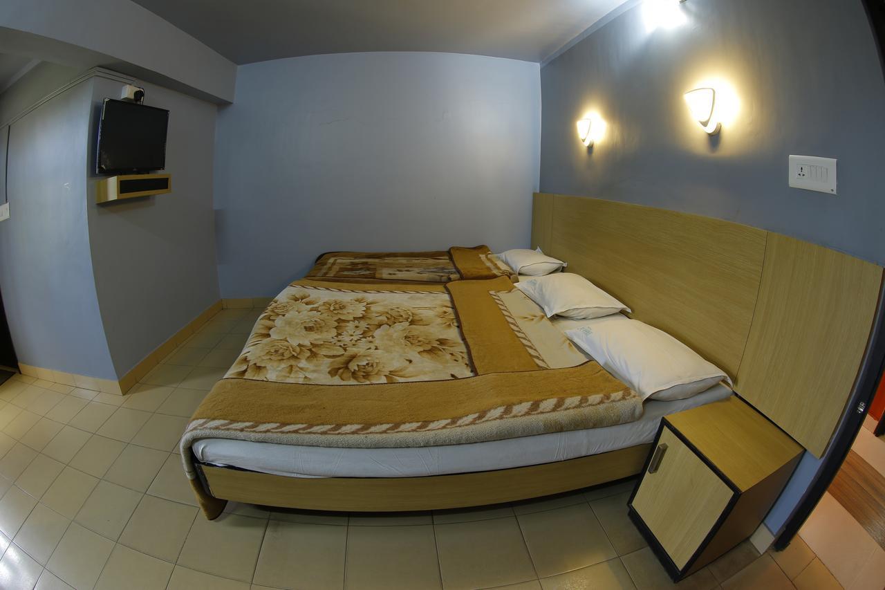 Hotel City Palace Utakamand Zewnętrze zdjęcie